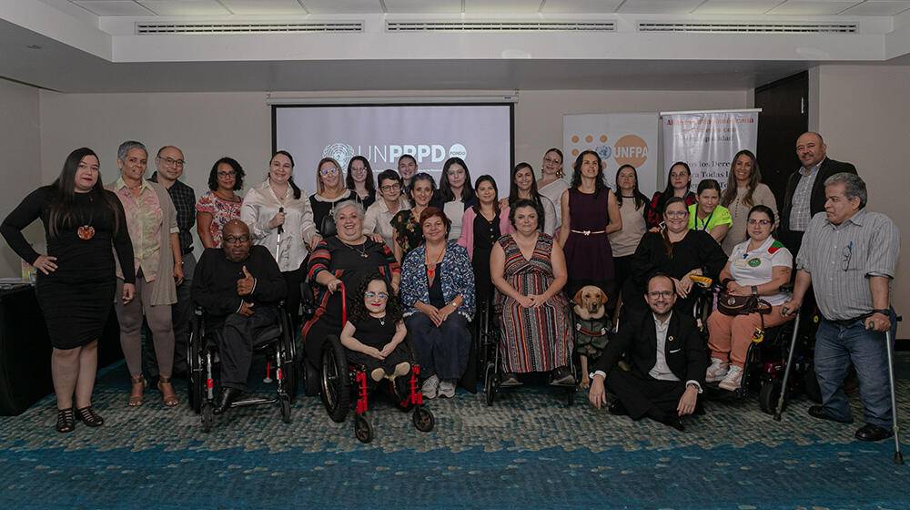 Fotografía de las personas participantes del curso "Más allá de las barreras"