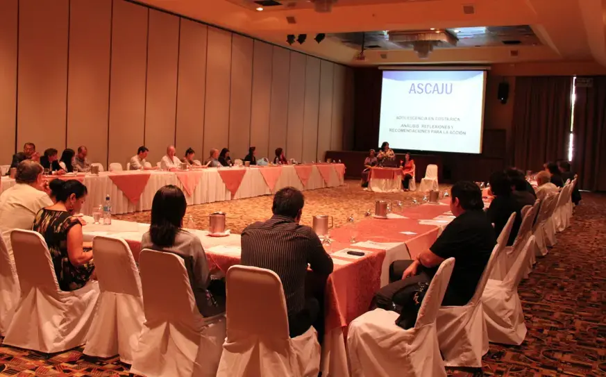 Presentan informe sobre Adolescencia en Costa Rica a candidatos presidenciales